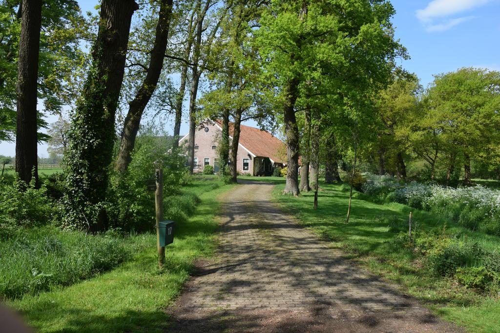 De Hiddinghhoeve Onstwedde Eksteriør bilde